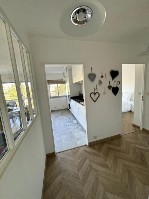 Appartement Neuf Avec Balcon Et Parking Prive Caen Eksteriør billede
