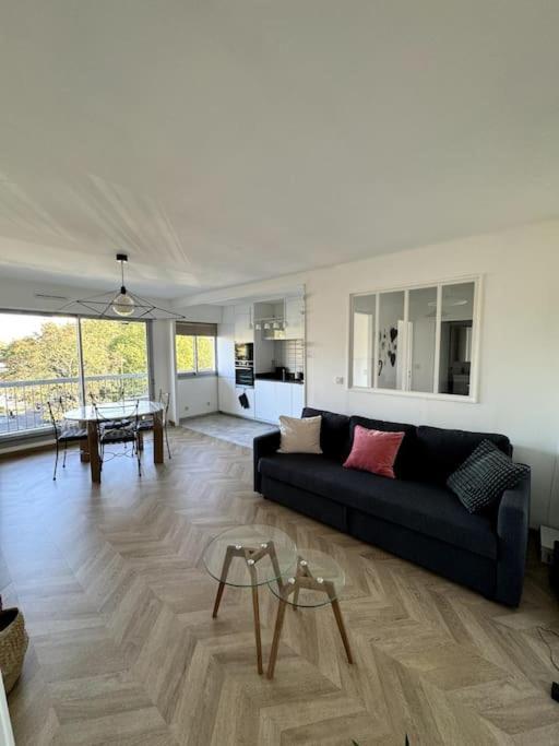 Appartement Neuf Avec Balcon Et Parking Prive Caen Eksteriør billede