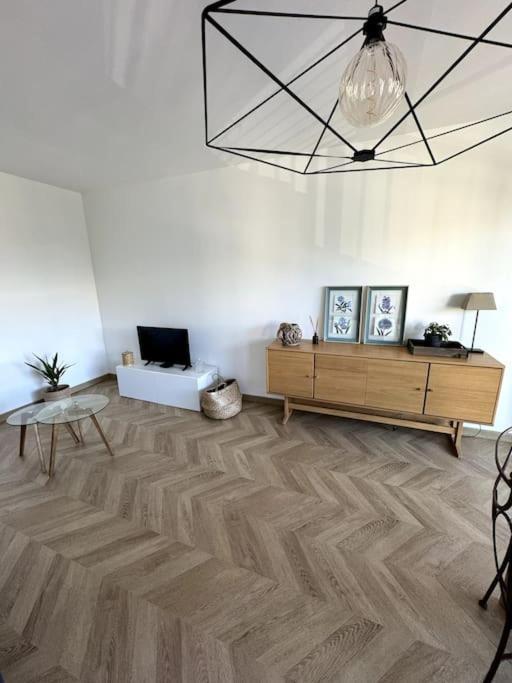 Appartement Neuf Avec Balcon Et Parking Prive Caen Eksteriør billede