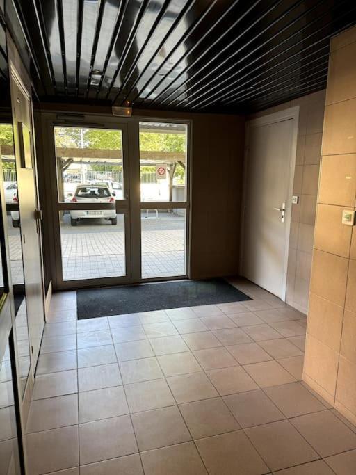 Appartement Neuf Avec Balcon Et Parking Prive Caen Eksteriør billede